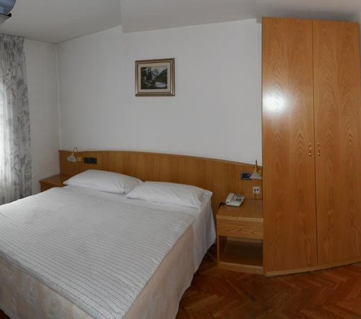 Hotel Villa Agomer