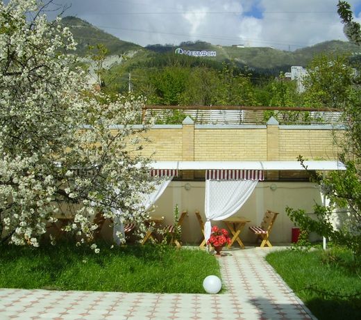 Guest House Akvarel