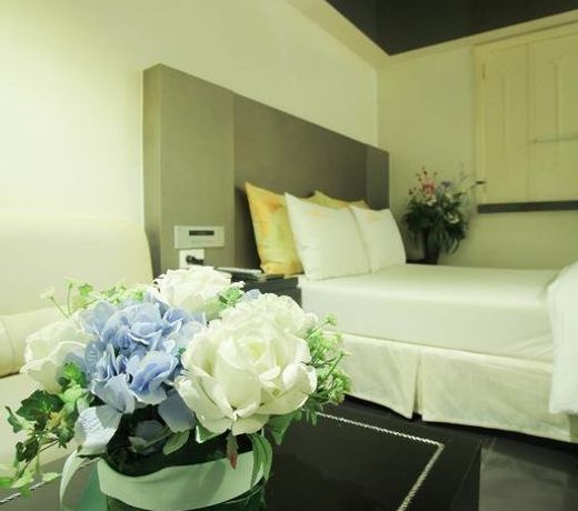 The Unique Hotel 28