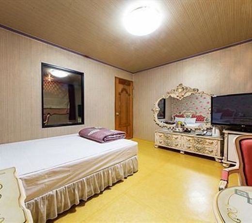 Carlsbed Motel