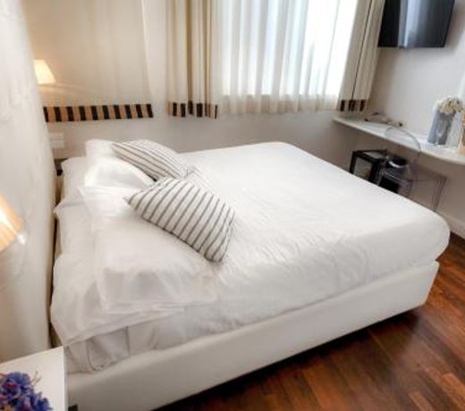Cagliari Boutique Rooms and Suites