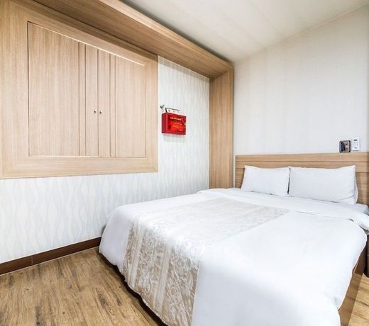 Brown Dot Hotel - Suwon City Hall