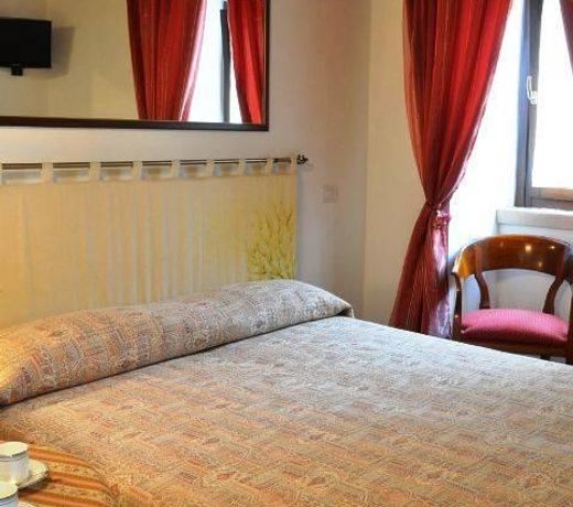 RESIDENZA LE GINESTRE