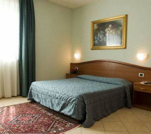 Mini Hotel