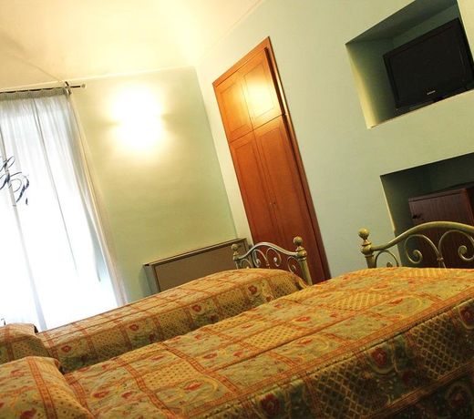HOTEL RISTORANTE REALE