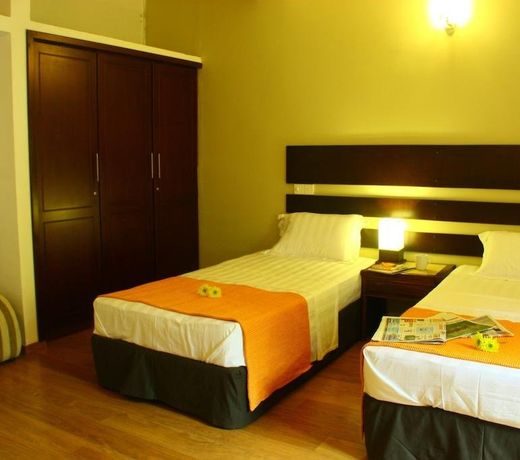 Monsoon Suites