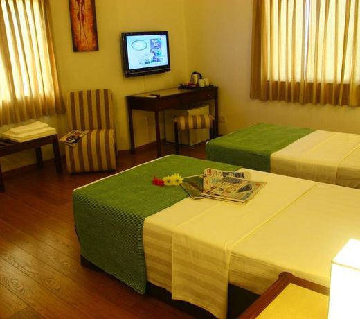Monsoon Suites