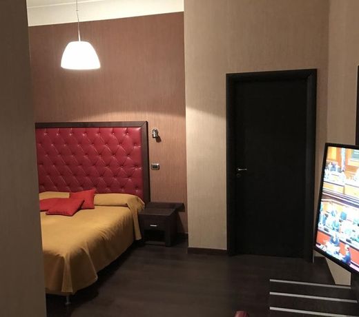Hotel Fontana Del Re