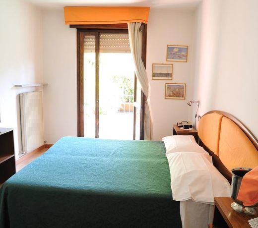 Hotel Sole Holiday