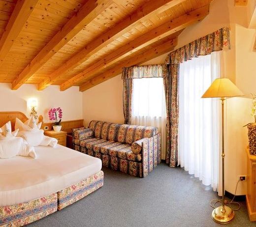 Santeshotel