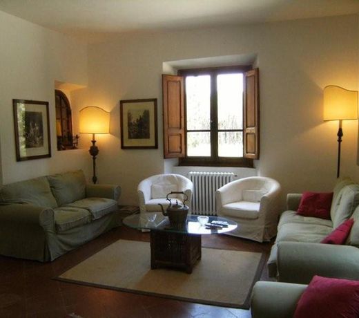 La Scheggia Holiday