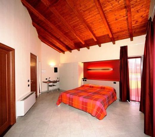 Alba Village Hotel Wellness Spa