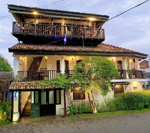 Fort Dew Guest House