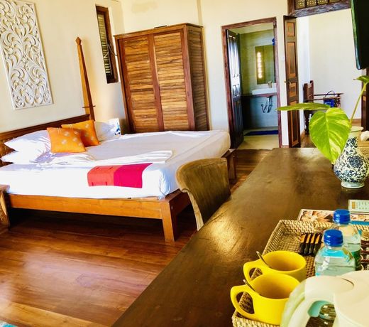 Thaproban Beach House