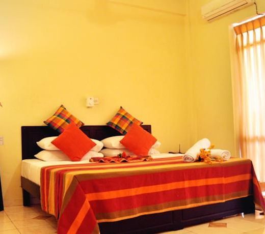 Nathalia Tourist Hotel