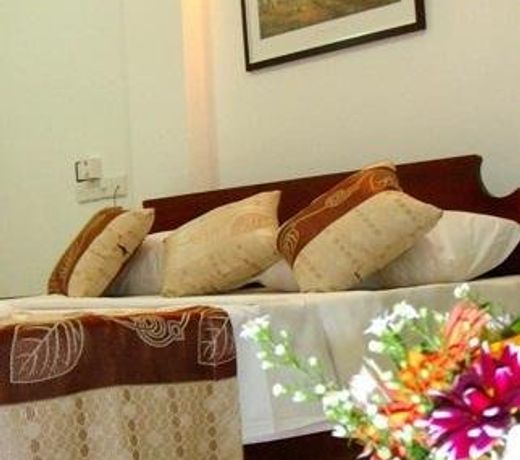 Neo Holiday Home