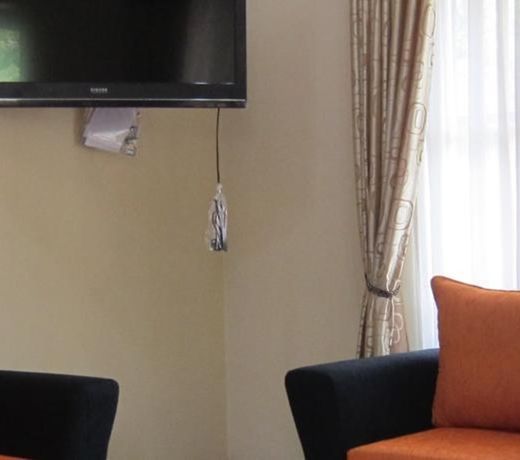 SAMAGI GUEST HOUSE &AMP; COTTAGE