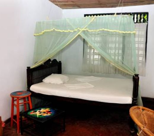 Catamaran Beach Hotel