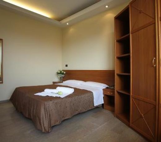 Hotel President