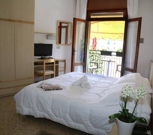 Hotel Berna