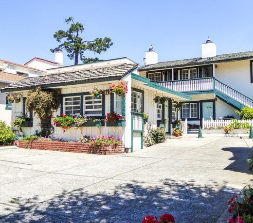 Briarwood Inn