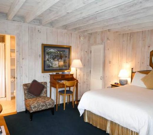 Briarwood Inn