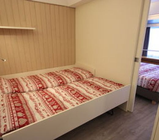 TH 1400 Hotel