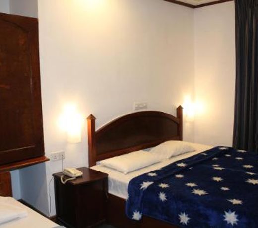 HOTEL SILVER FALLS