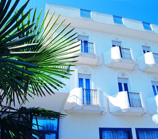 Hotel Agostini