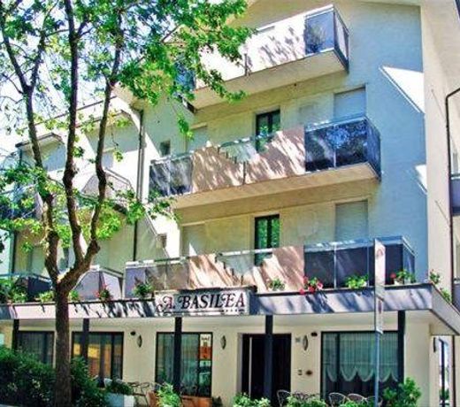 Hotel Basilea
