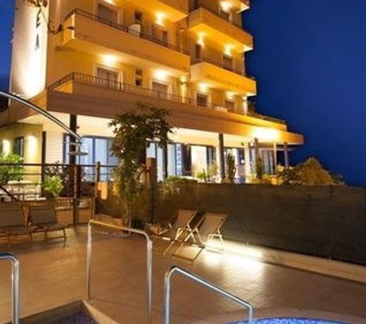 Hotel Thea