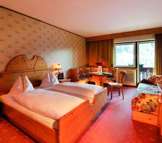 Hotel Edelweiss