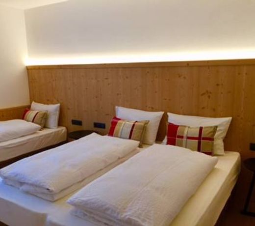 Chalet Vanzi