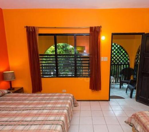 Sunrise Club Hotel
