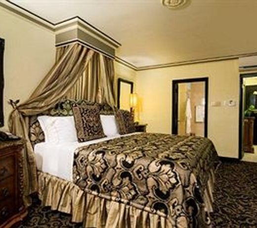 Terra Nova All Suite Hotel