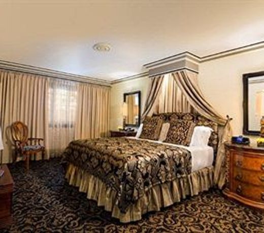 Terra Nova All Suite Hotel