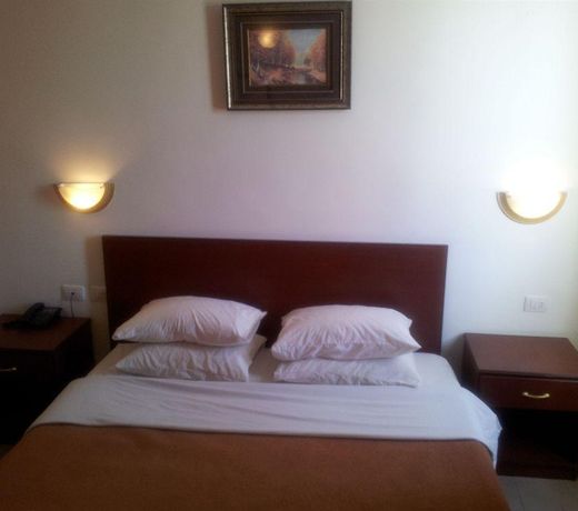 Rumman Hotel