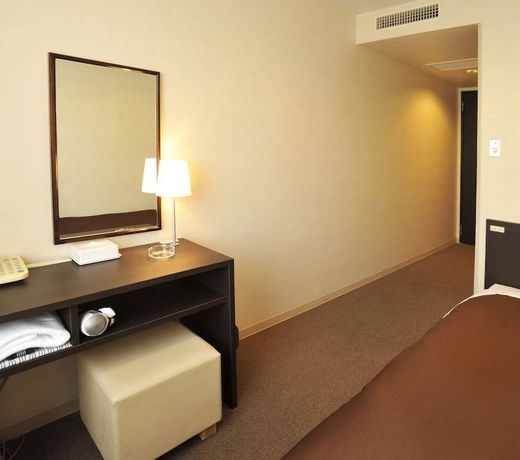 Nishi Akashi Rincarn Hotel