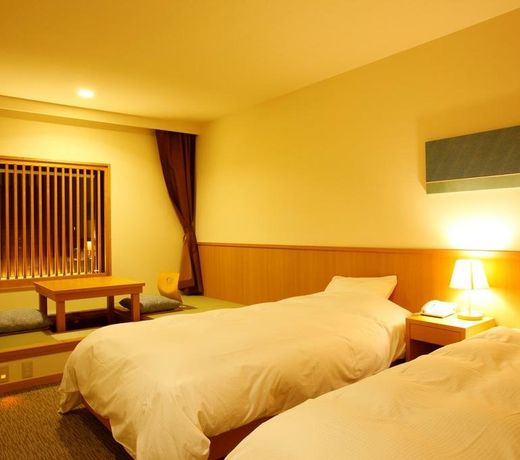 Bayside Square Kaike Hotel