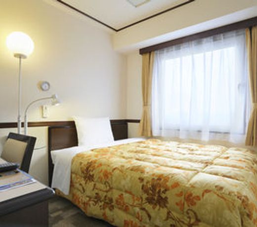 Toyoko Inn Shin-Osaka-eki Higashi-guchi