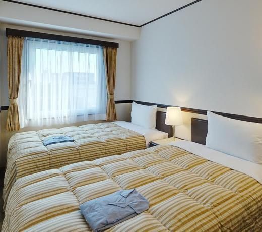 Toyoko Inn Okinawa Naha Omoromachi Ekimae