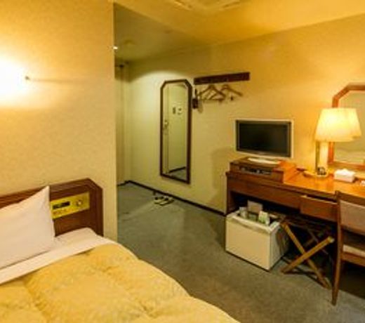 Kanayama Plaza Hotel