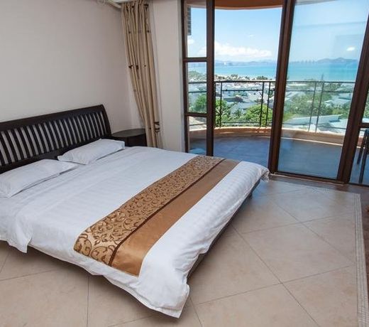 Gold Boutique Holiday Hotel Sanyabayï¼Free cooking &Airport Transferï¼100 meters away from the beachï¼