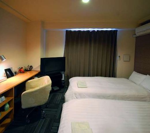 New Station Hotel