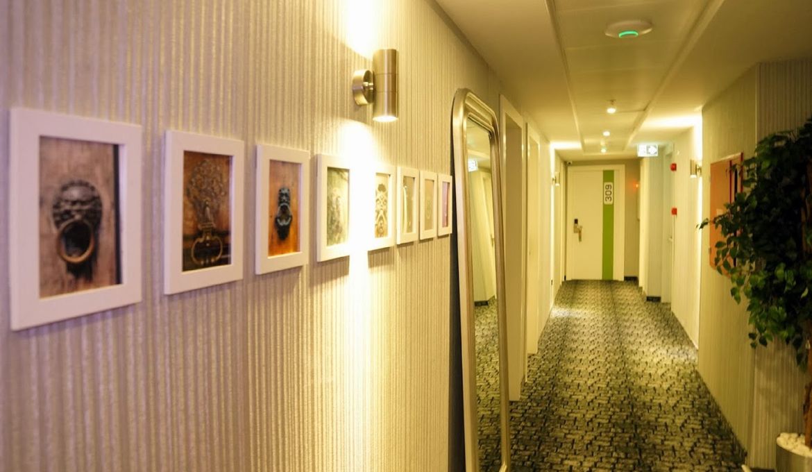 Tempo Suites Airport