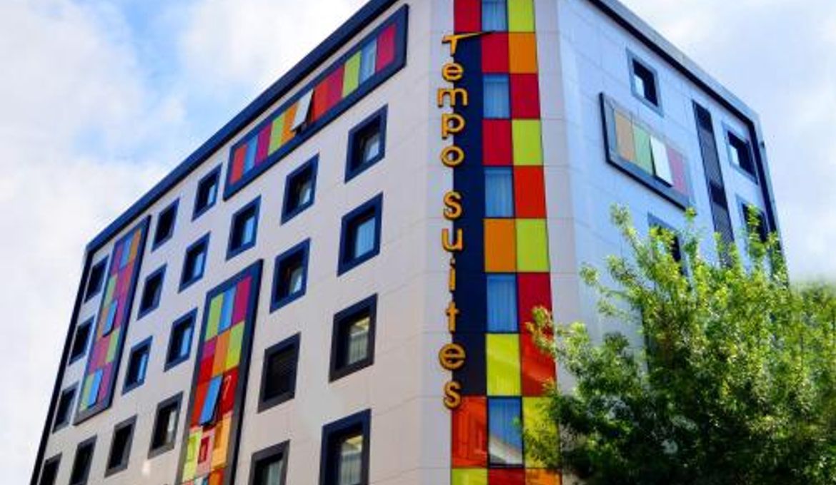Tempo Suites Airport
