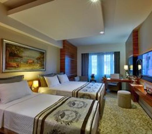 Madame Tadia Hotel
