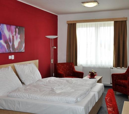 MÄstsky hotel BobÃ­k