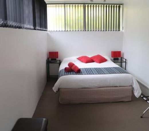 Tamar Cove Motel
