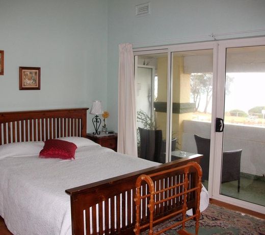 Stella's Dromana Hotel